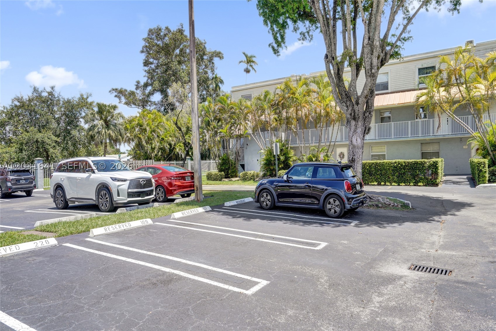 4600 SW 67 Ave #107, Miami FL 33155