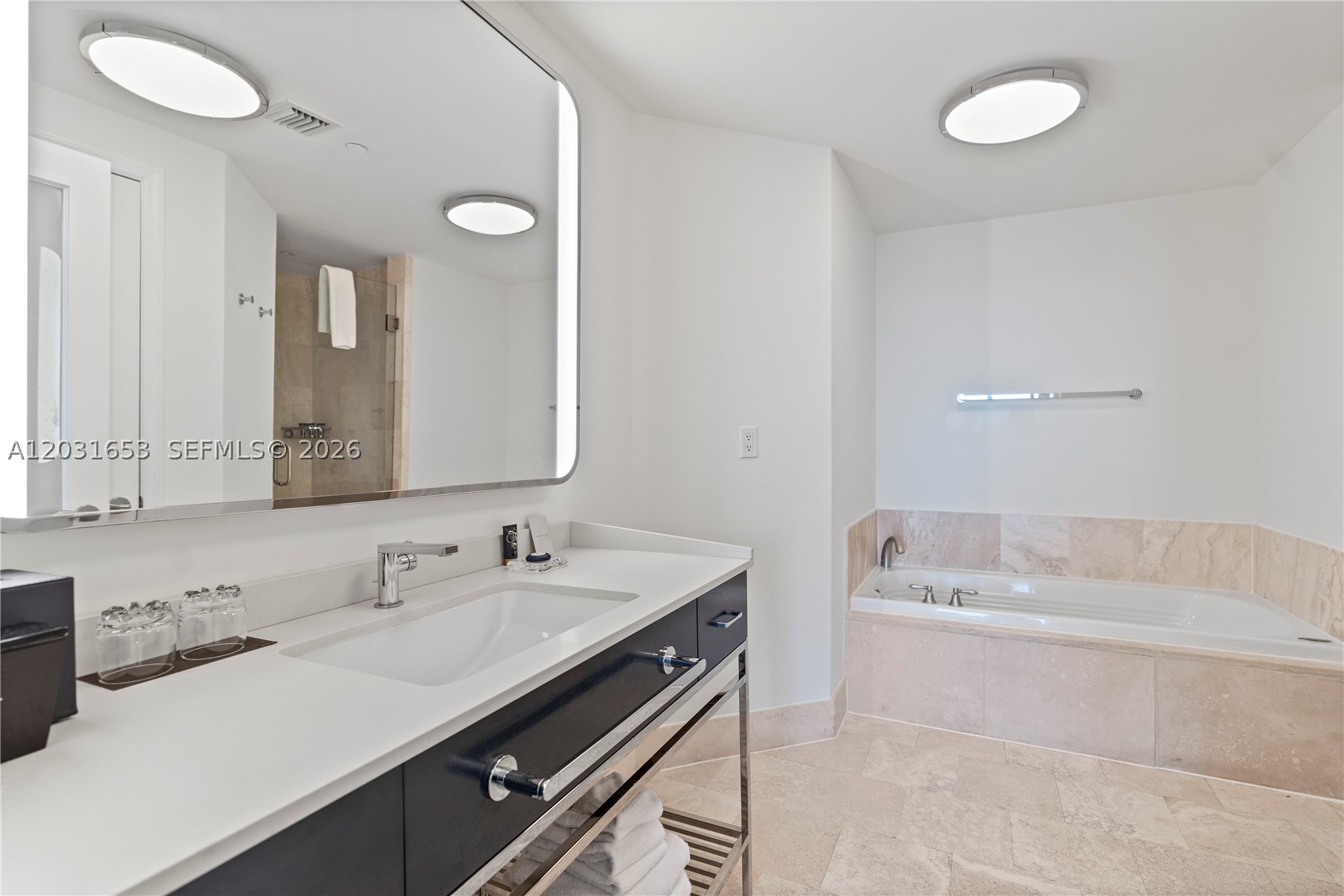 4401 COLLINS AV #1206, Miami Beach FL 33140