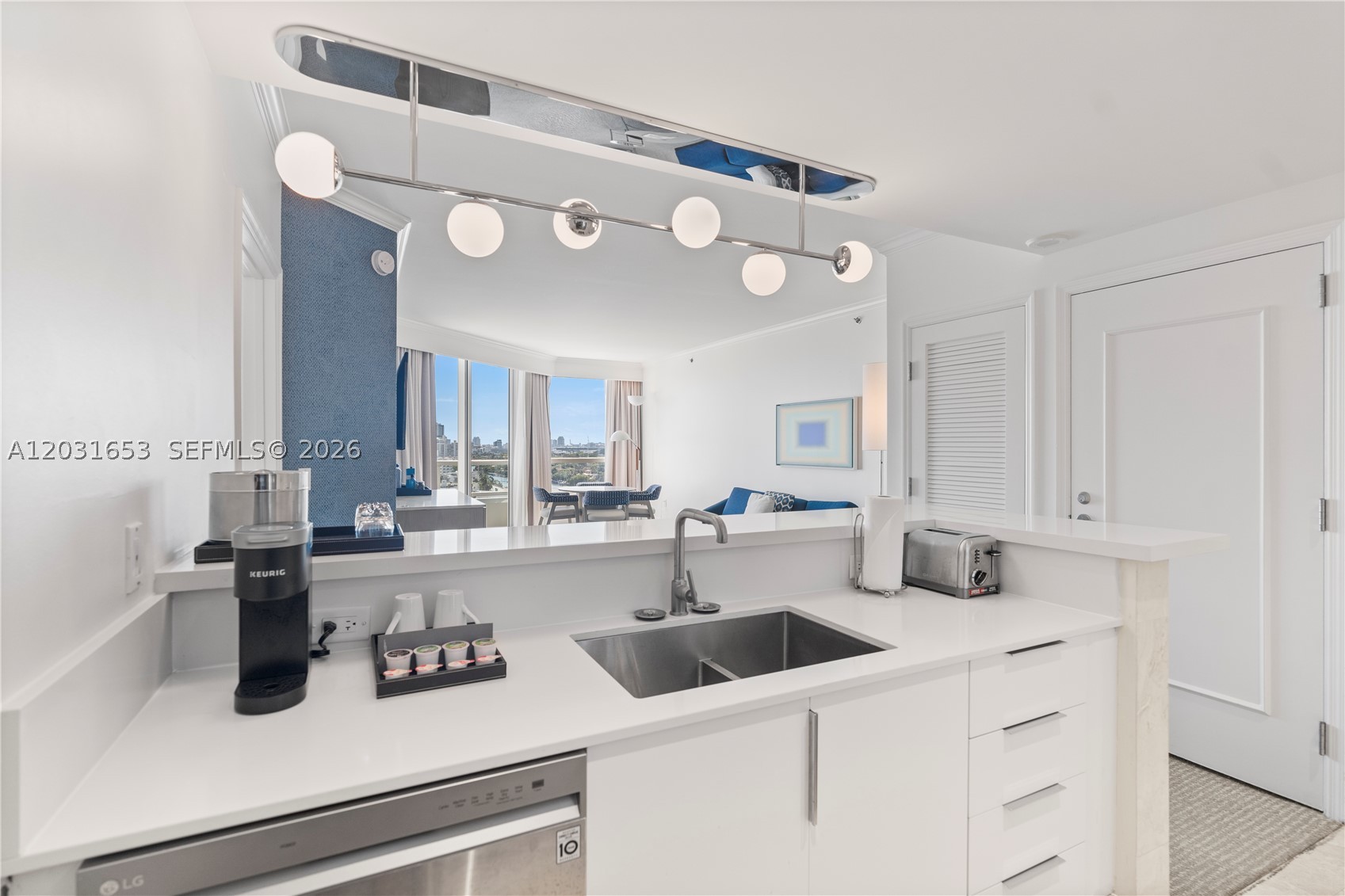 4401 COLLINS AV #1206, Miami Beach FL 33140