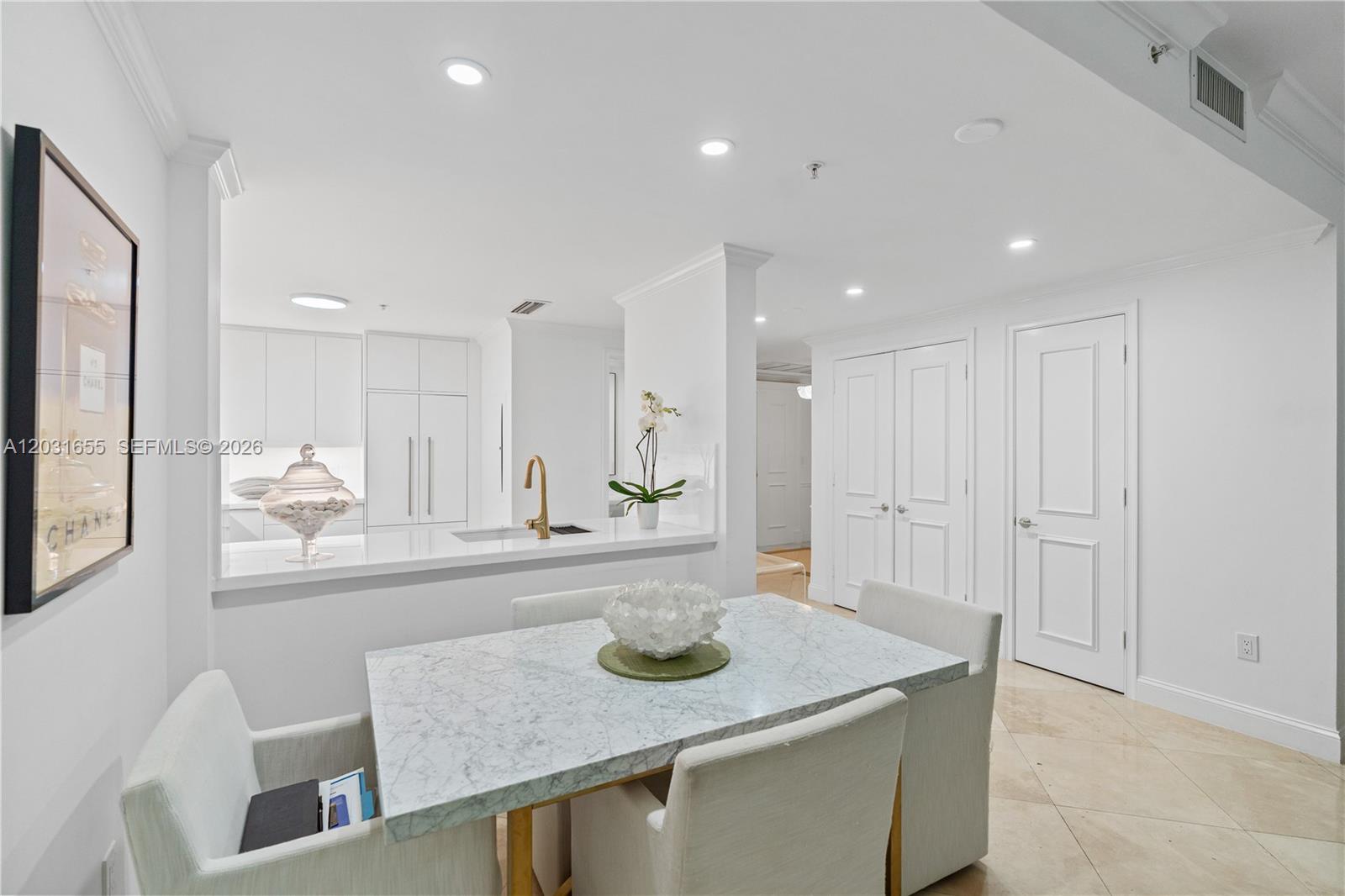 3400 SW 27th Ave #207, Miami FL 33133
