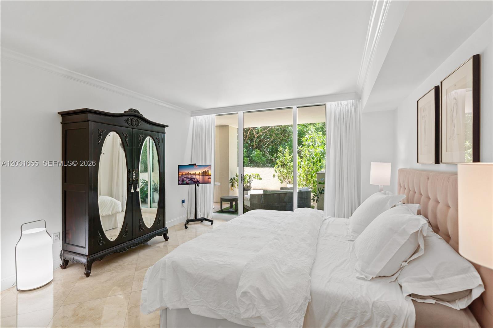 3400 SW 27th Ave #207, Miami FL 33133