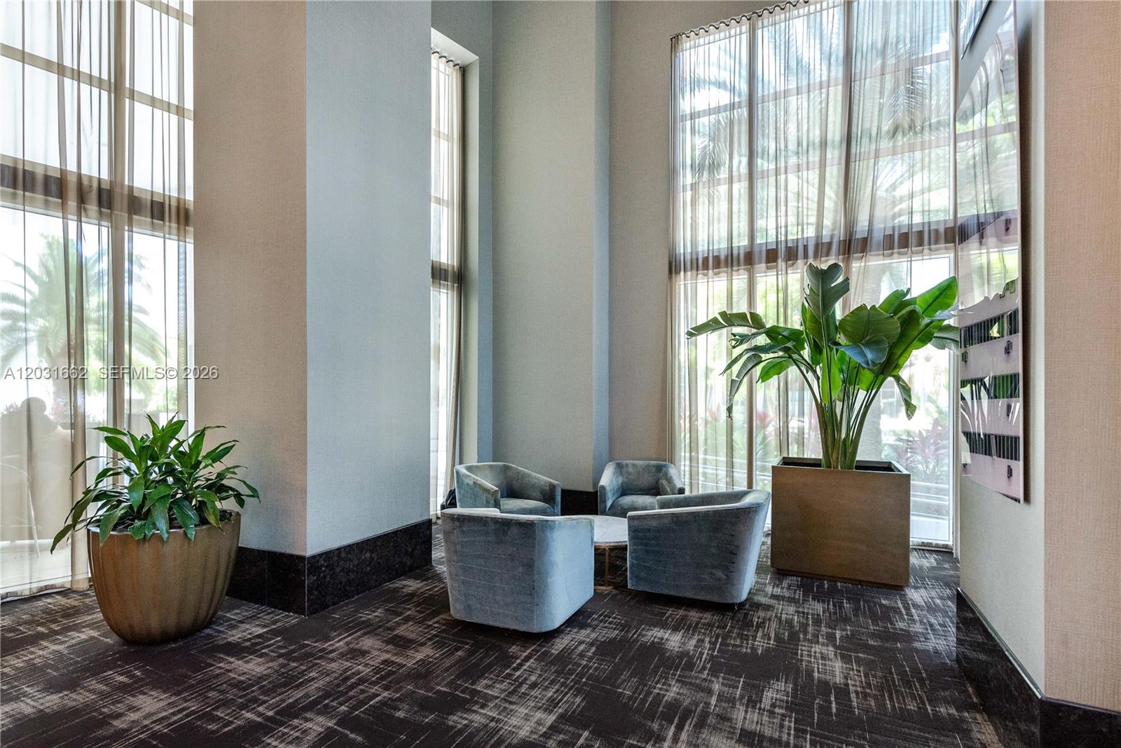 951 Brickell Ave #705, Miami FL 33131