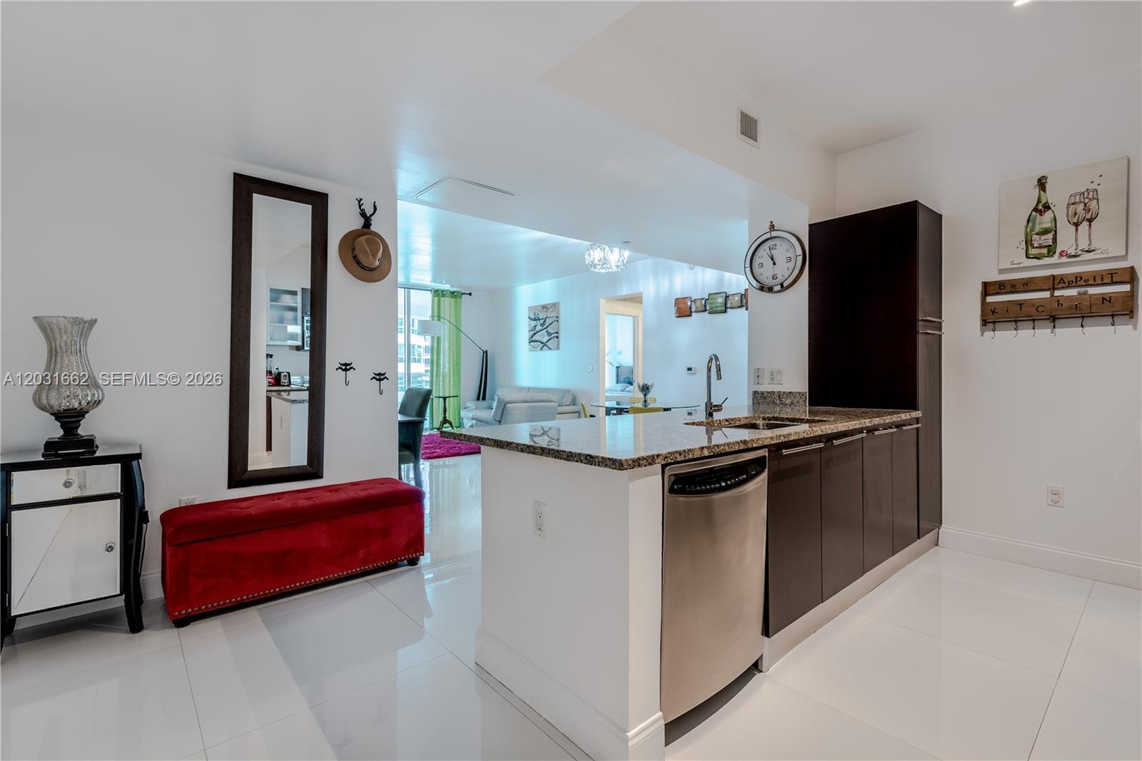 951 Brickell Ave #705, Miami FL 33131