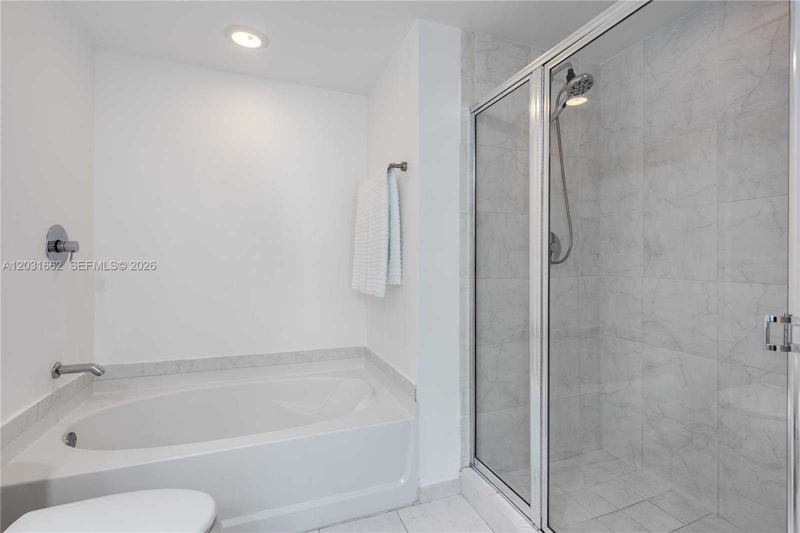 951 Brickell Ave #705, Miami FL 33131