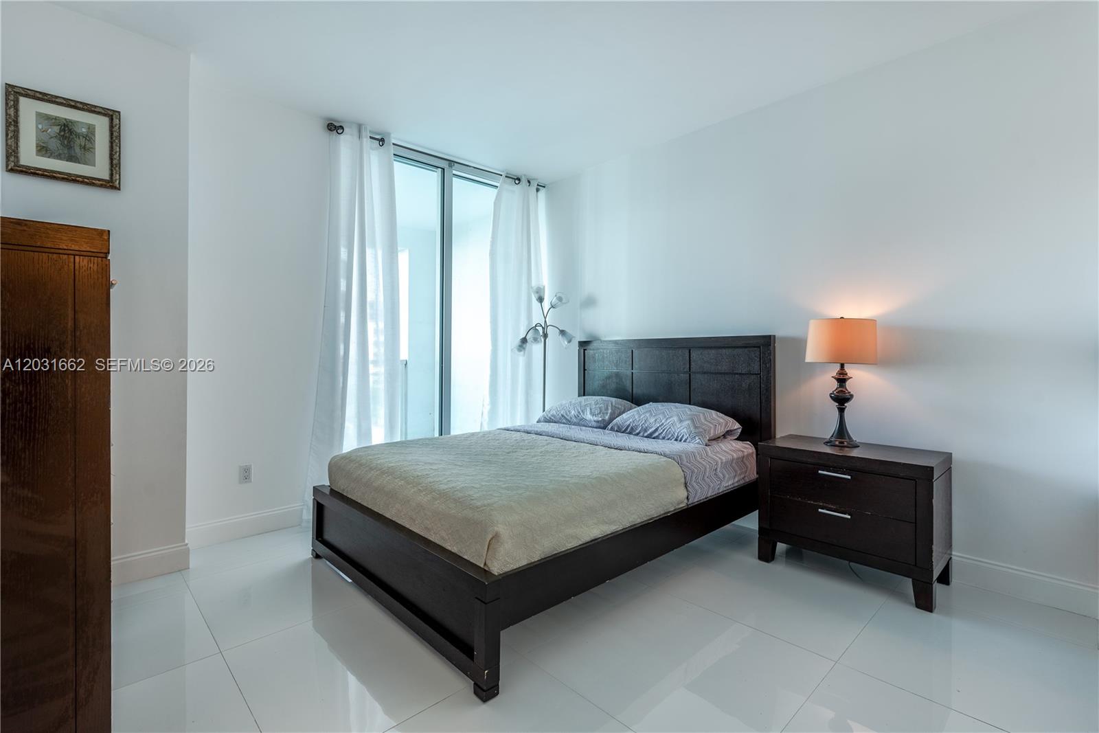 951 Brickell Ave #705, Miami FL 33131