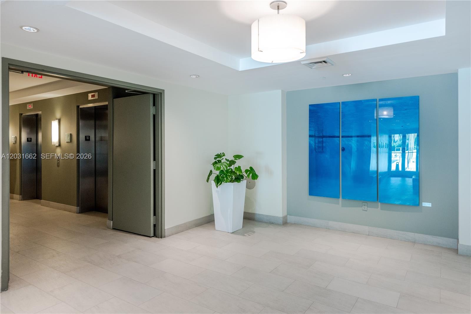 951 Brickell Ave #705, Miami FL 33131