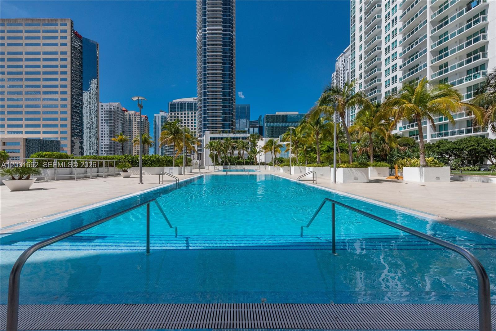 951 Brickell Ave #705, Miami FL 33131