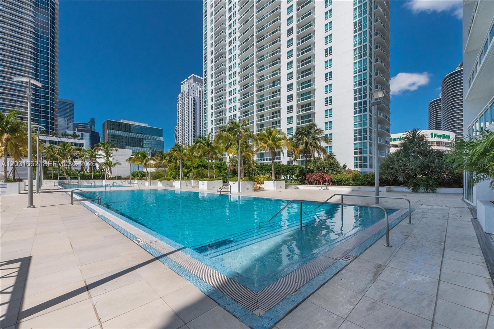 951 Brickell Ave #705, Miami FL 33131