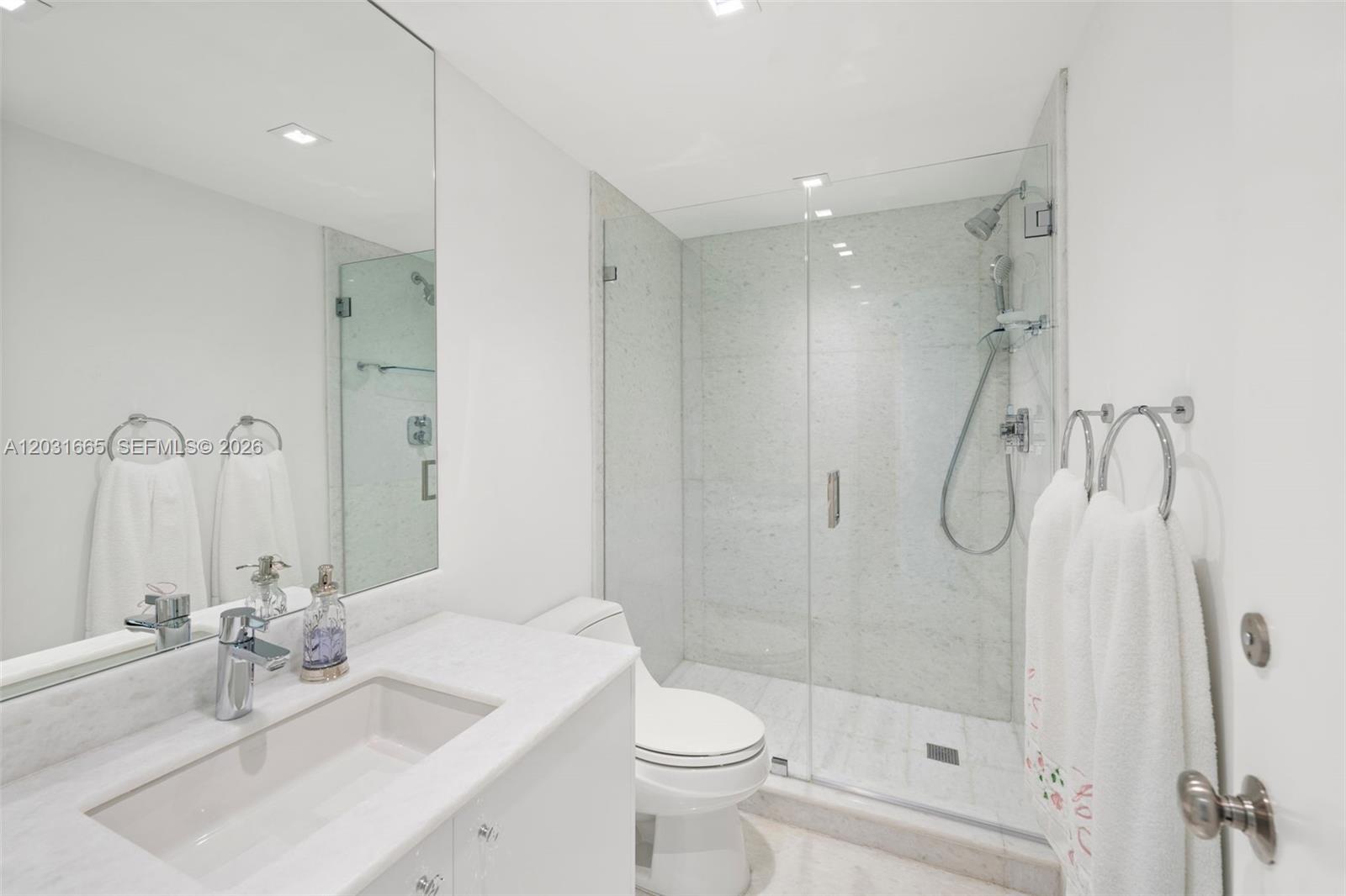 1643 Brickell Ave #4102, Miami FL 33129