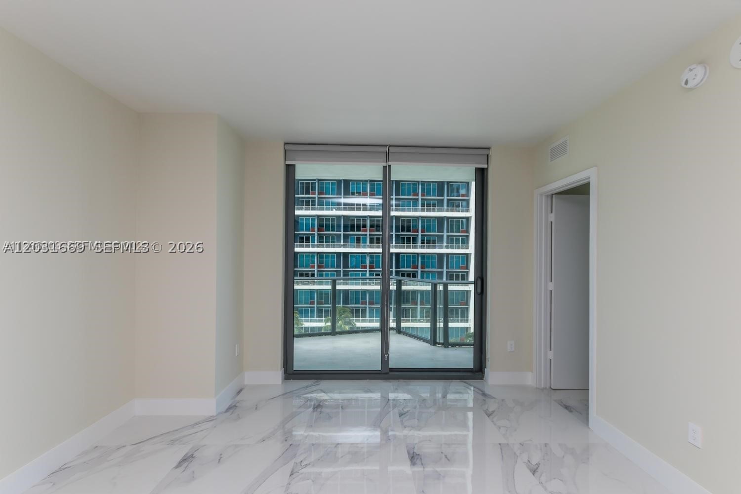 1300 S Miami Ave #1808, Miami FL 33130