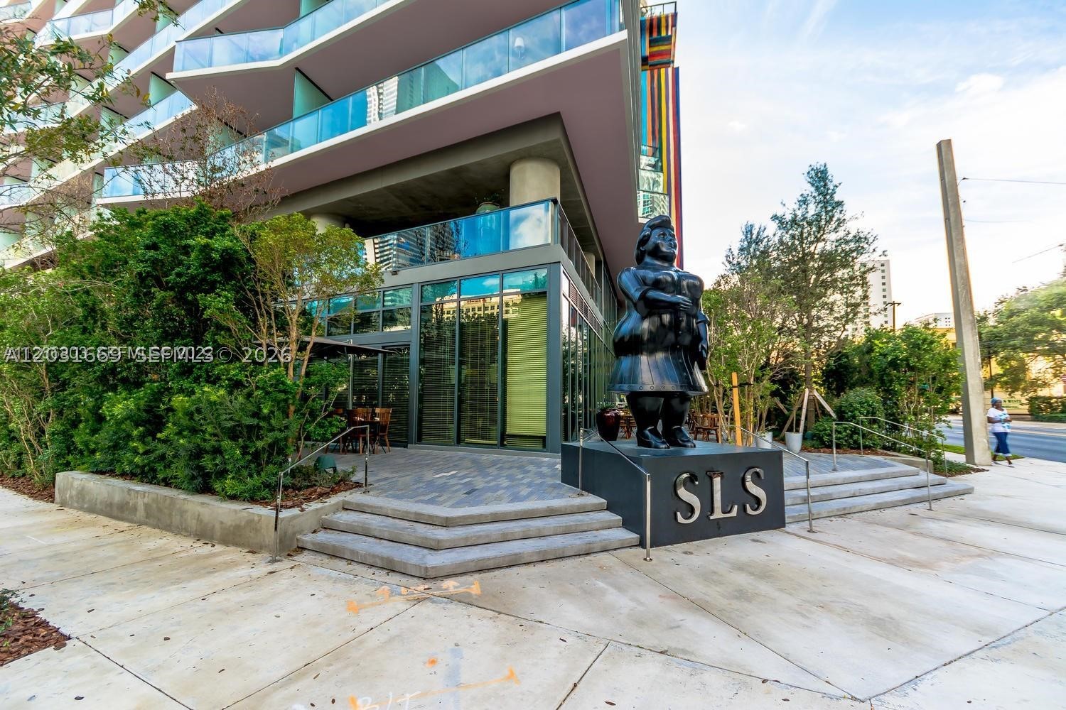 1300 S Miami Ave #1808, Miami FL 33130