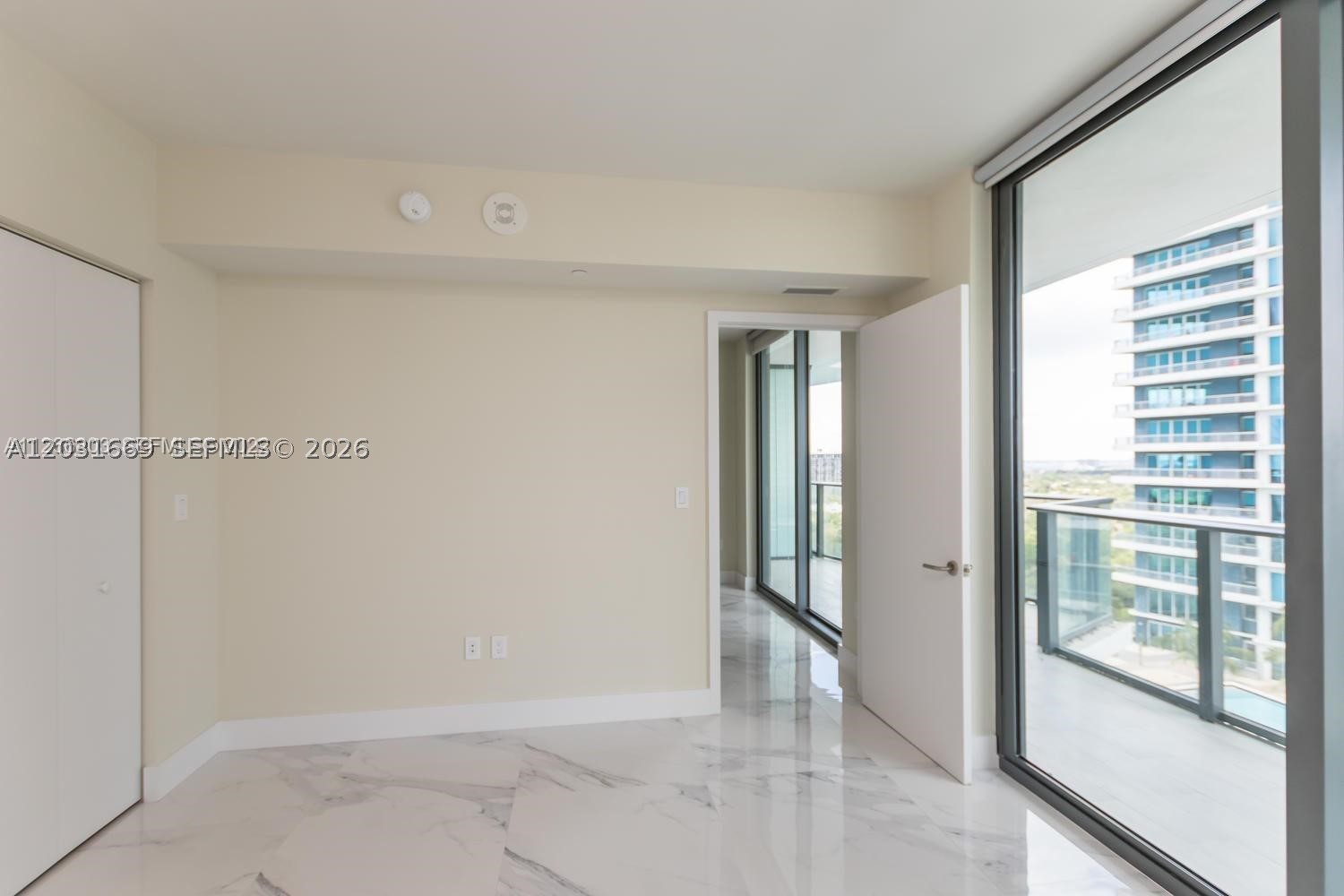 1300 S Miami Ave #1808, Miami FL 33130