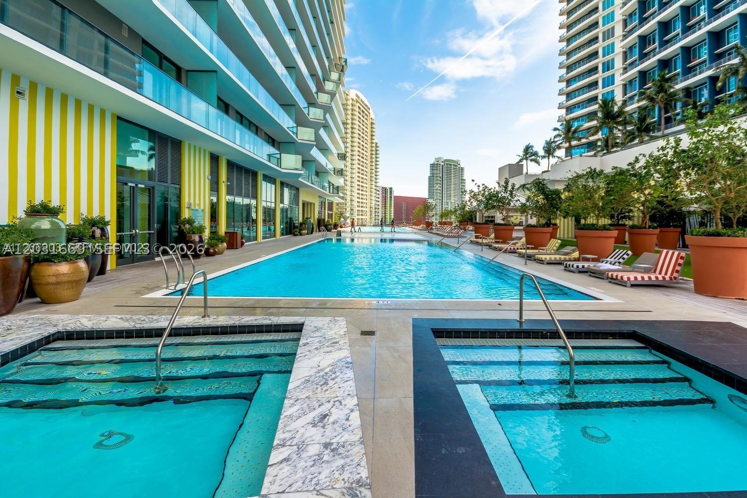 1300 S Miami Ave #1808, Miami FL 33130