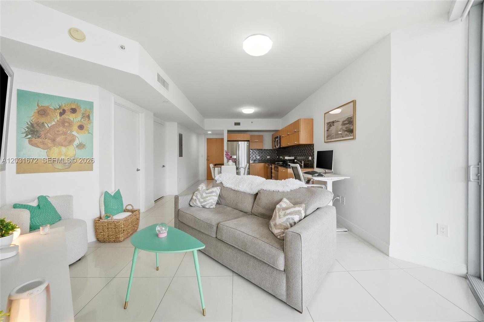 350 S Miami Ave #3912, Miami FL 33130