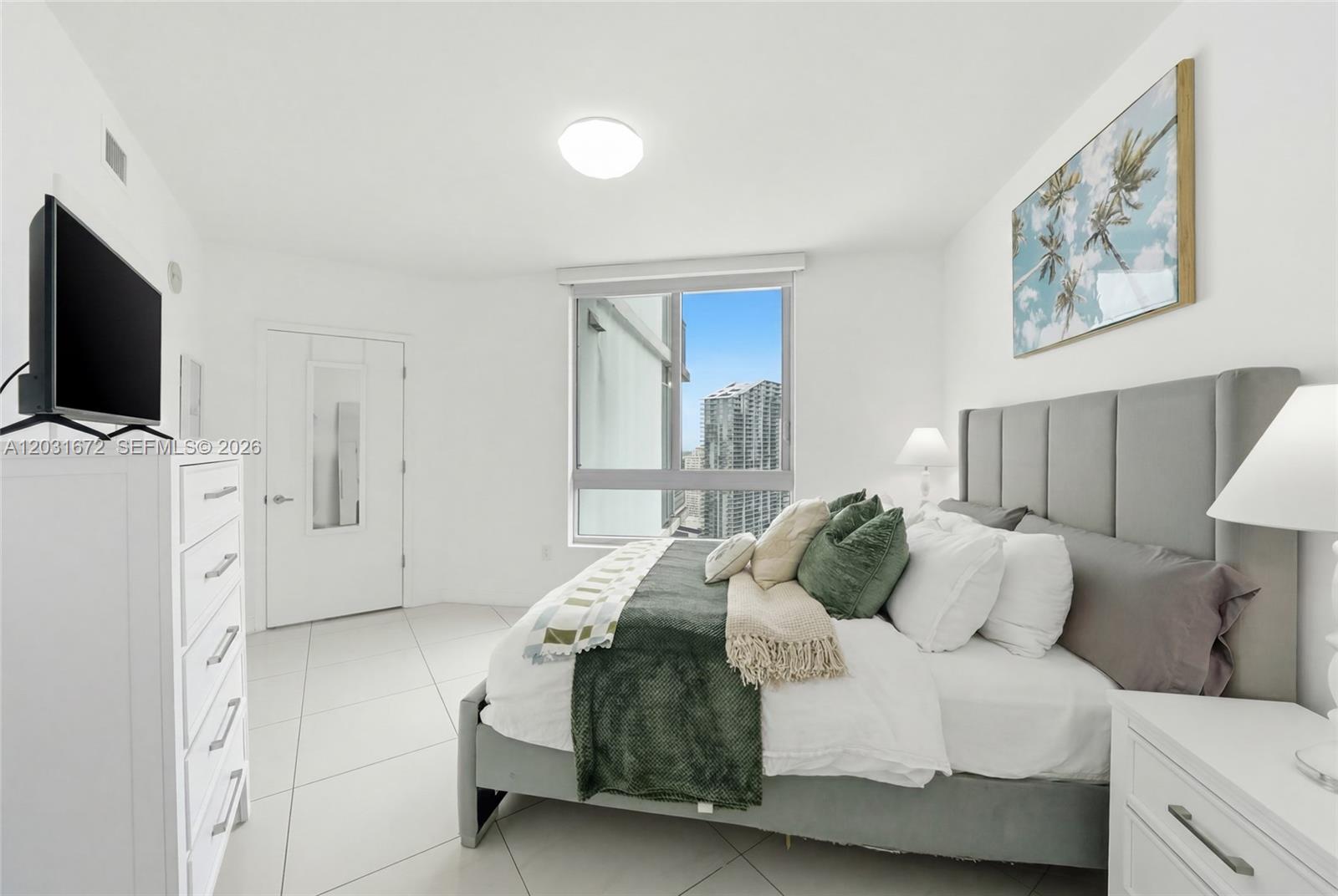 350 S Miami Ave #3912, Miami FL 33130