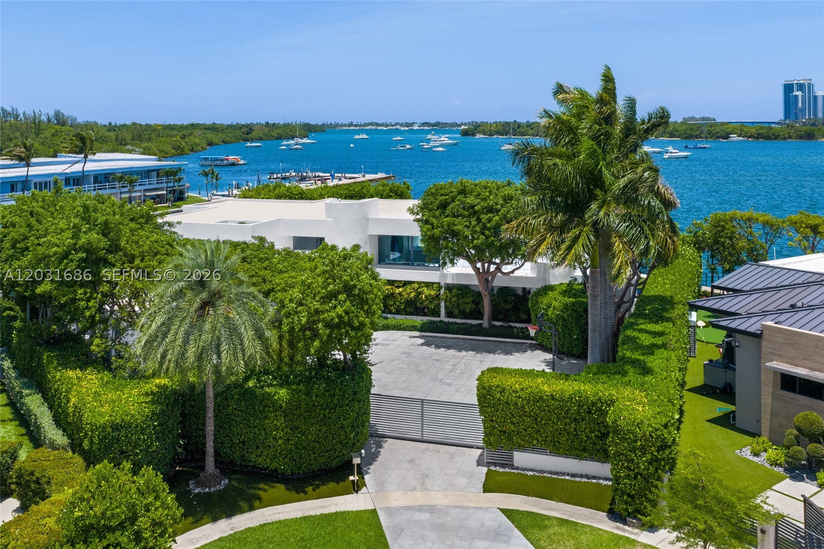 13395 Biscayne Bay Dr, North Miami FL 33181