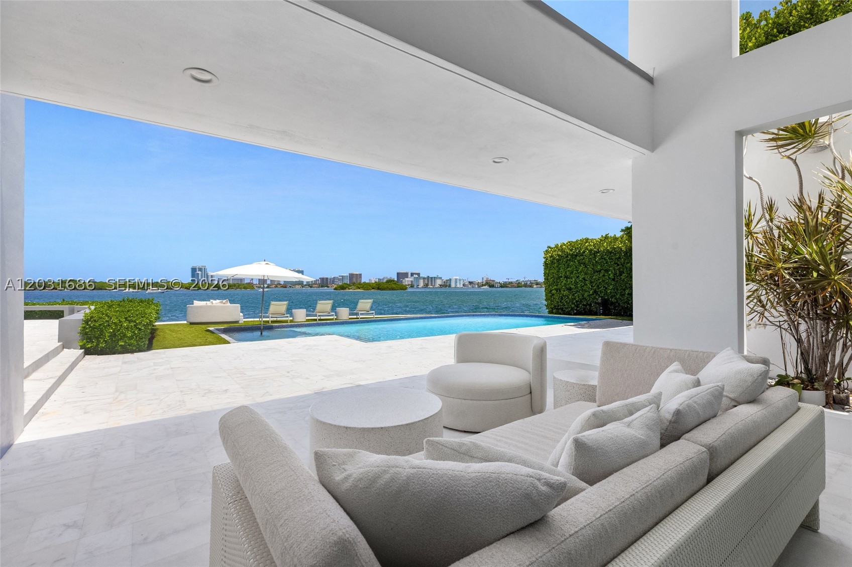 13395 Biscayne Bay Dr, North Miami FL 33181
