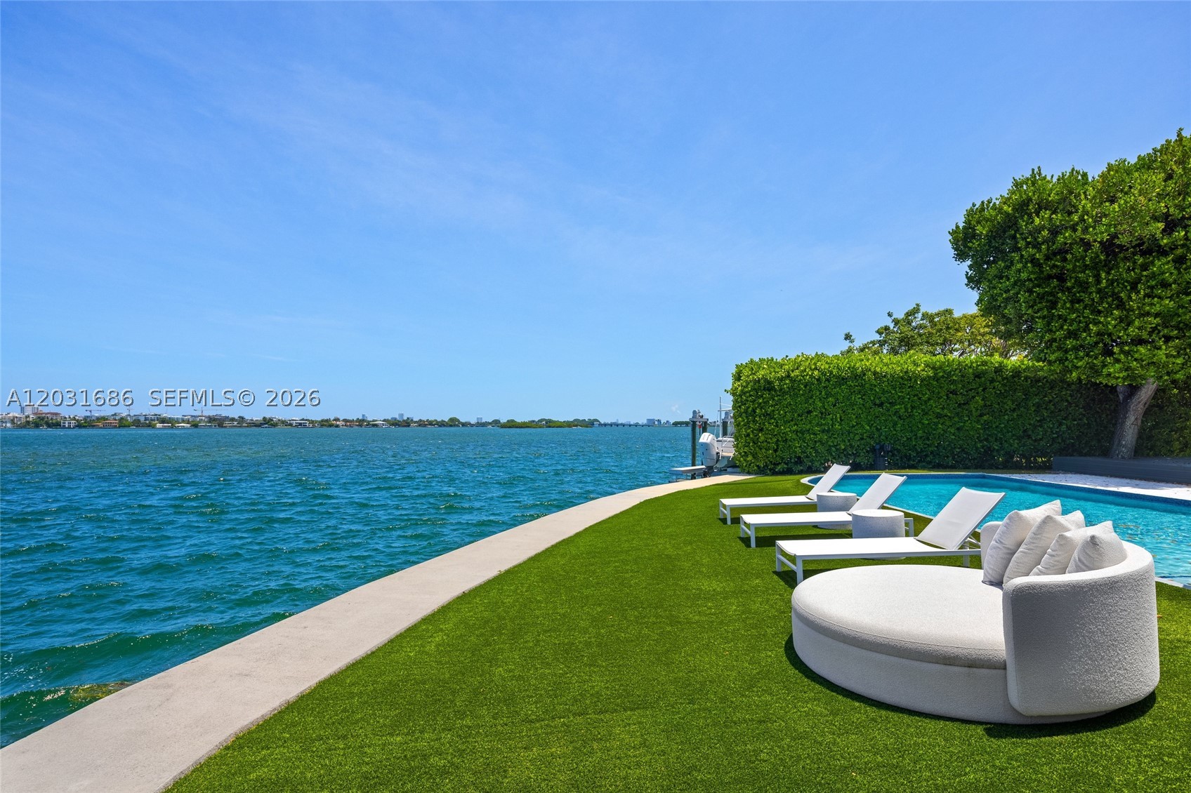 13395 Biscayne Bay Dr, North Miami FL 33181