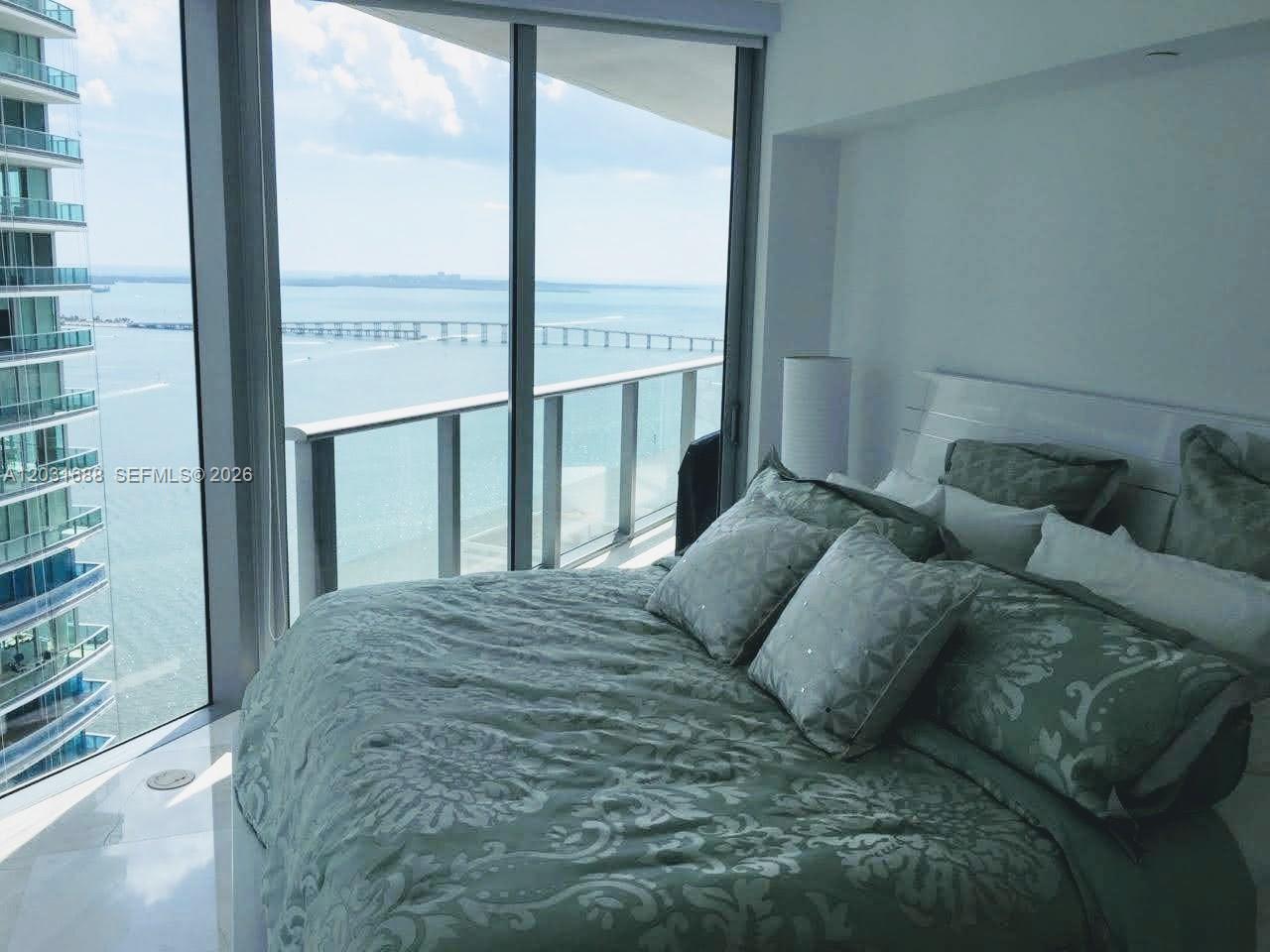 1300 Brickell Bay Dr #3506, Miami FL 33131