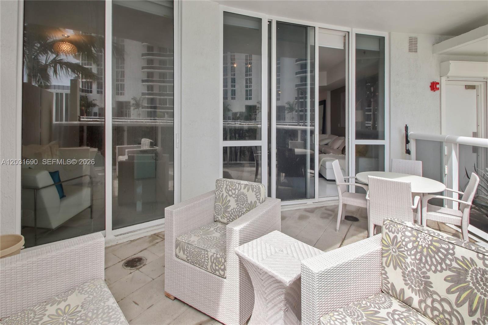 15811 Collins Ave #403, Sunny Isles Beach FL 33160