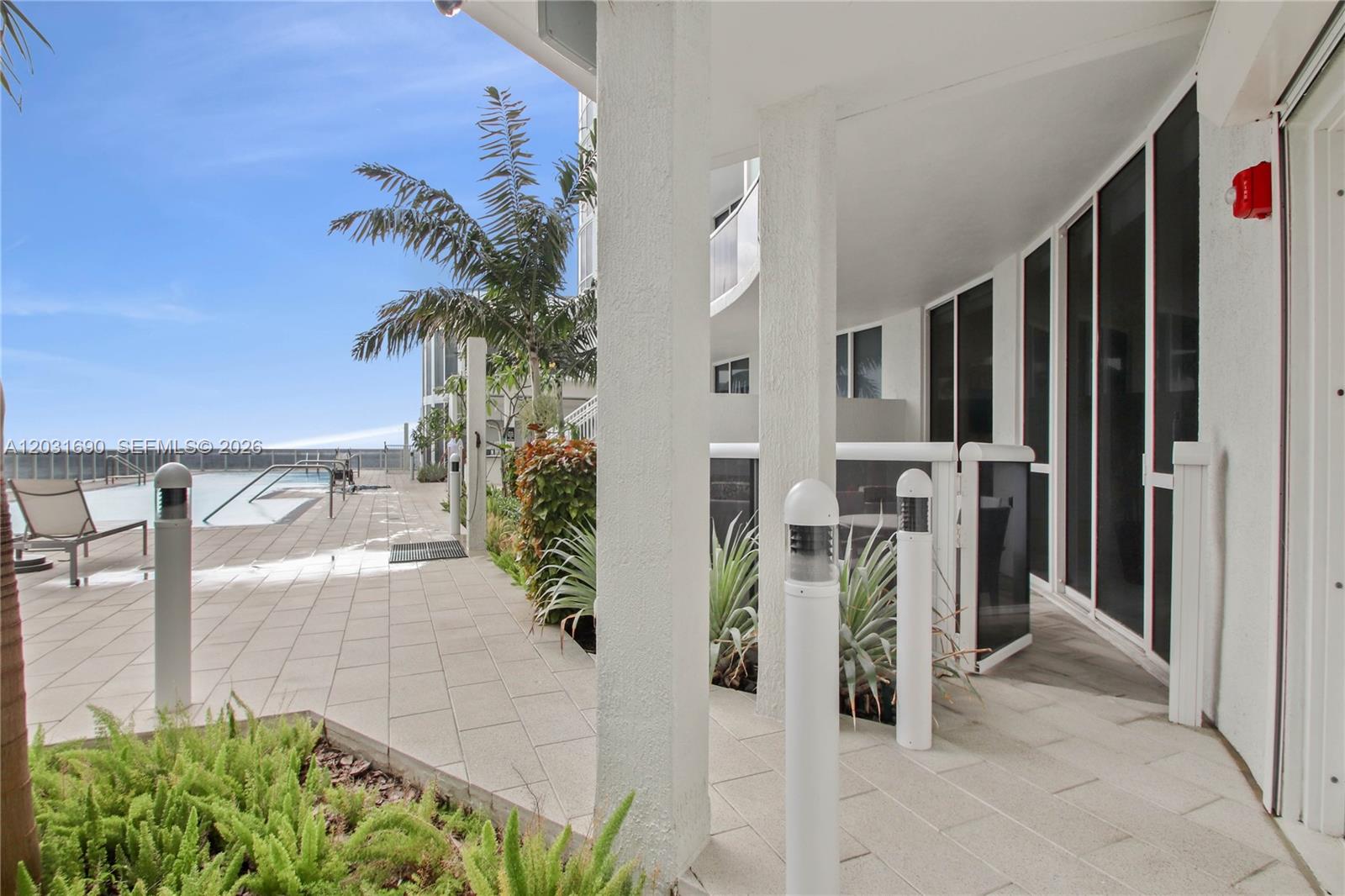 15811 Collins Ave #403, Sunny Isles Beach FL 33160