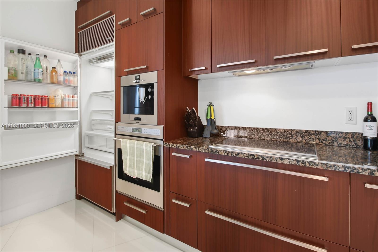 15811 Collins Ave #403, Sunny Isles Beach FL 33160