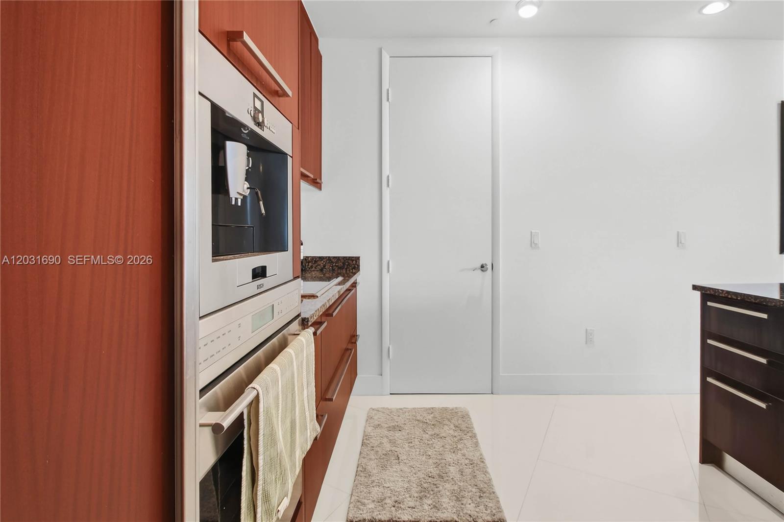15811 Collins Ave #403, Sunny Isles Beach FL 33160