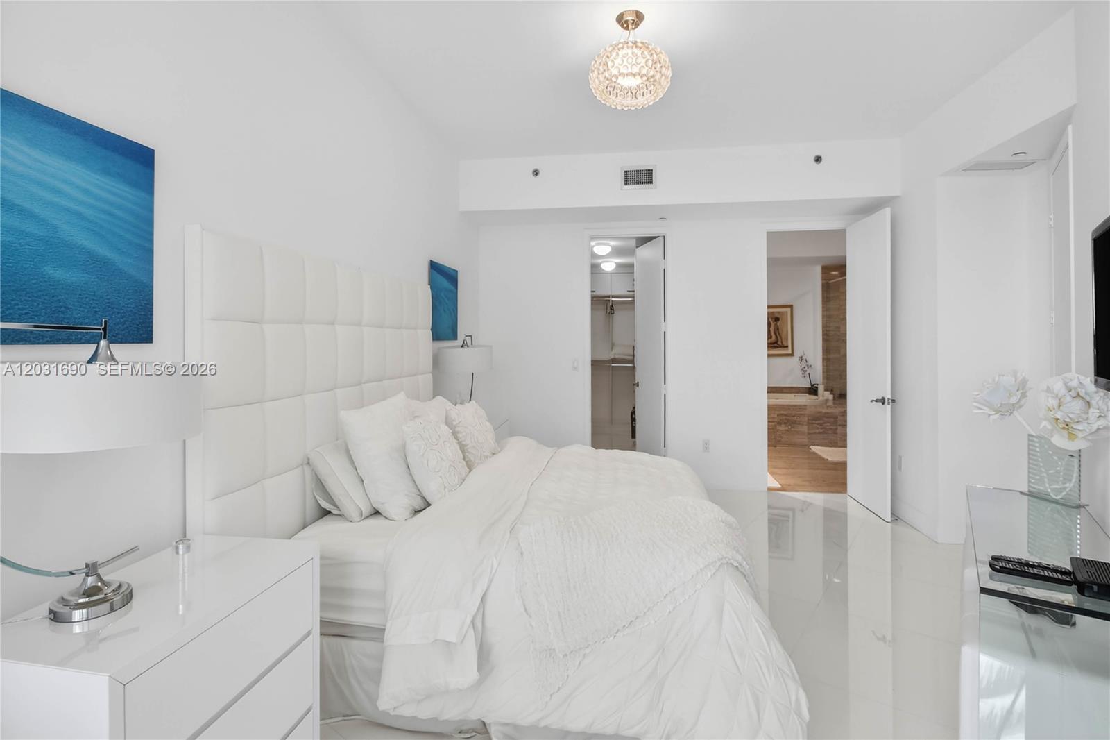 15811 Collins Ave #403, Sunny Isles Beach FL 33160