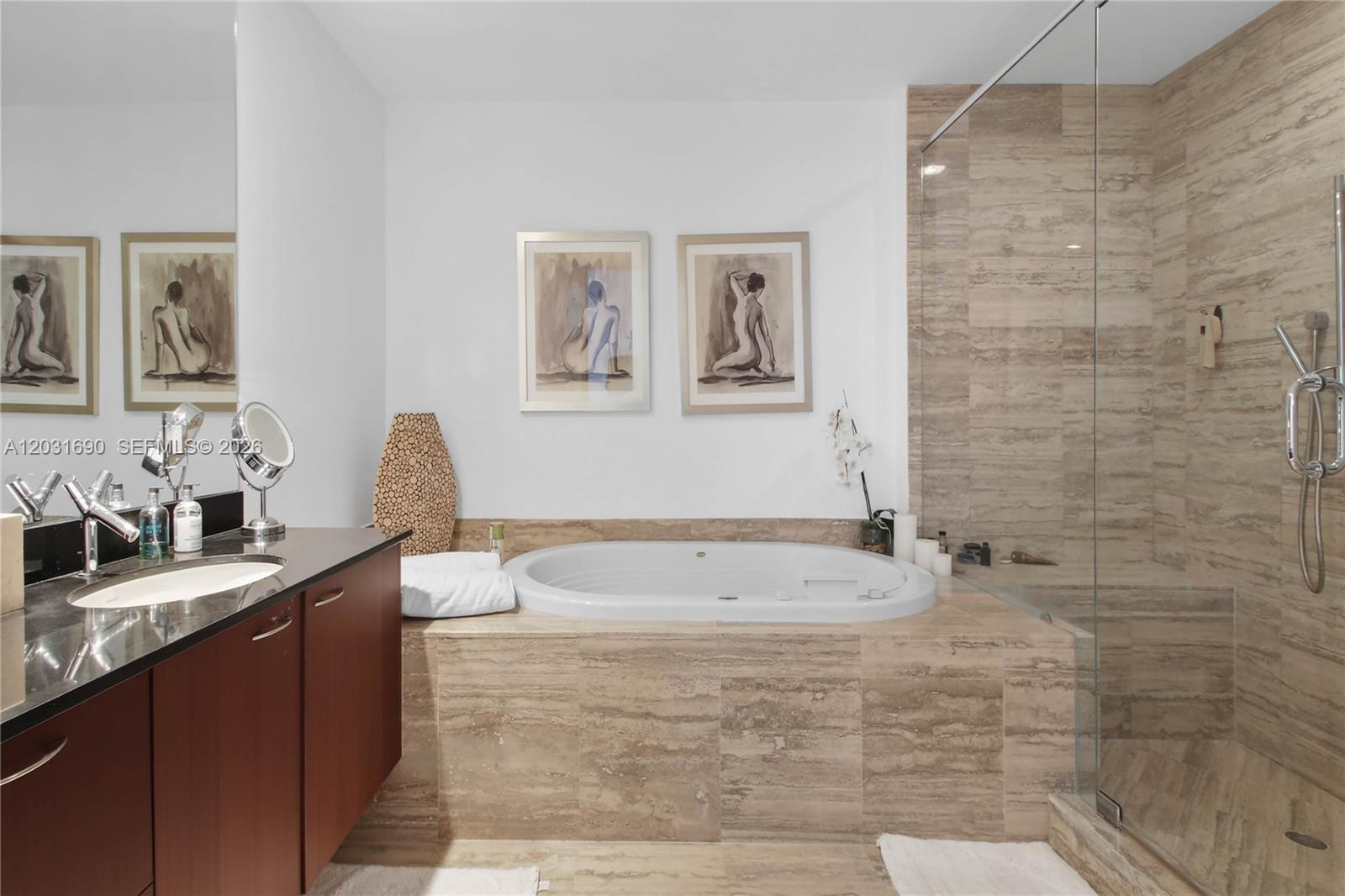 15811 Collins Ave #403, Sunny Isles Beach FL 33160