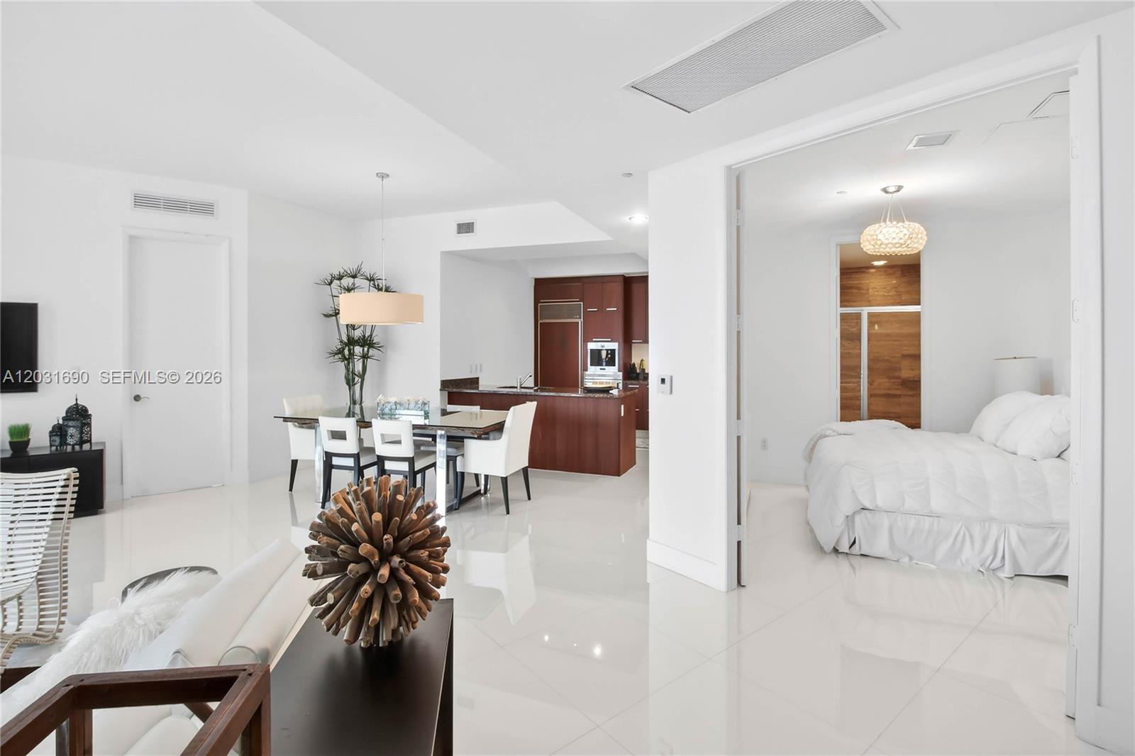 15811 Collins Ave #403, Sunny Isles Beach FL 33160