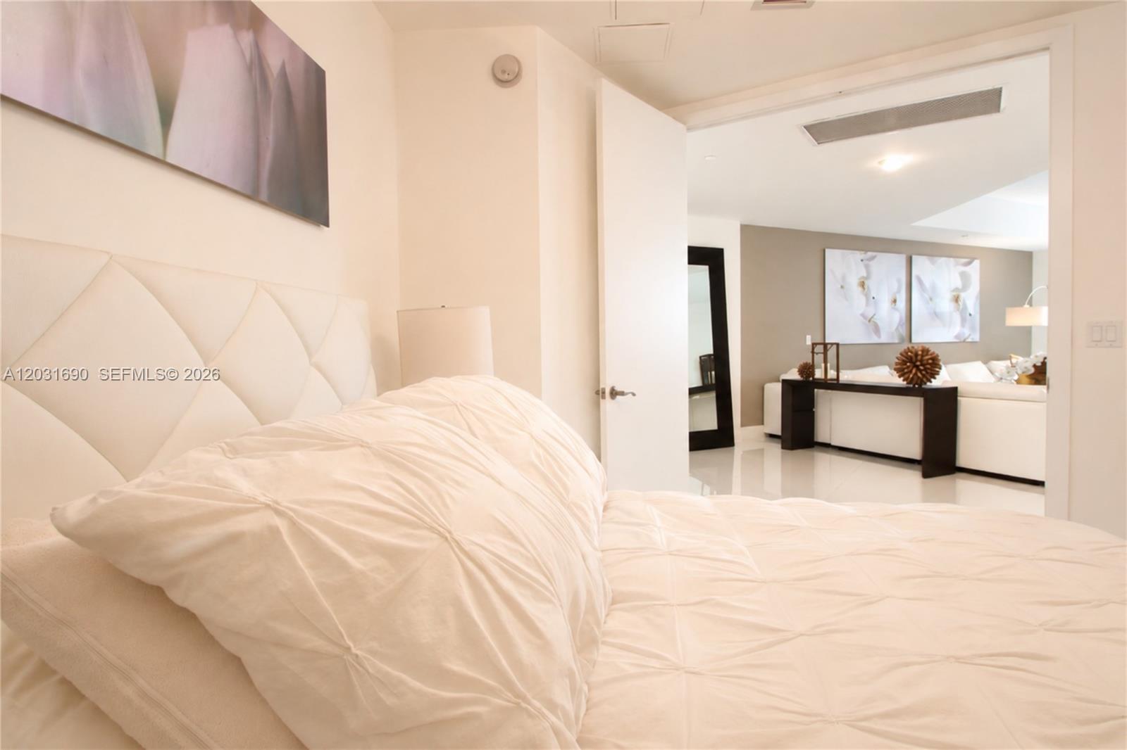 15811 Collins Ave #403, Sunny Isles Beach FL 33160