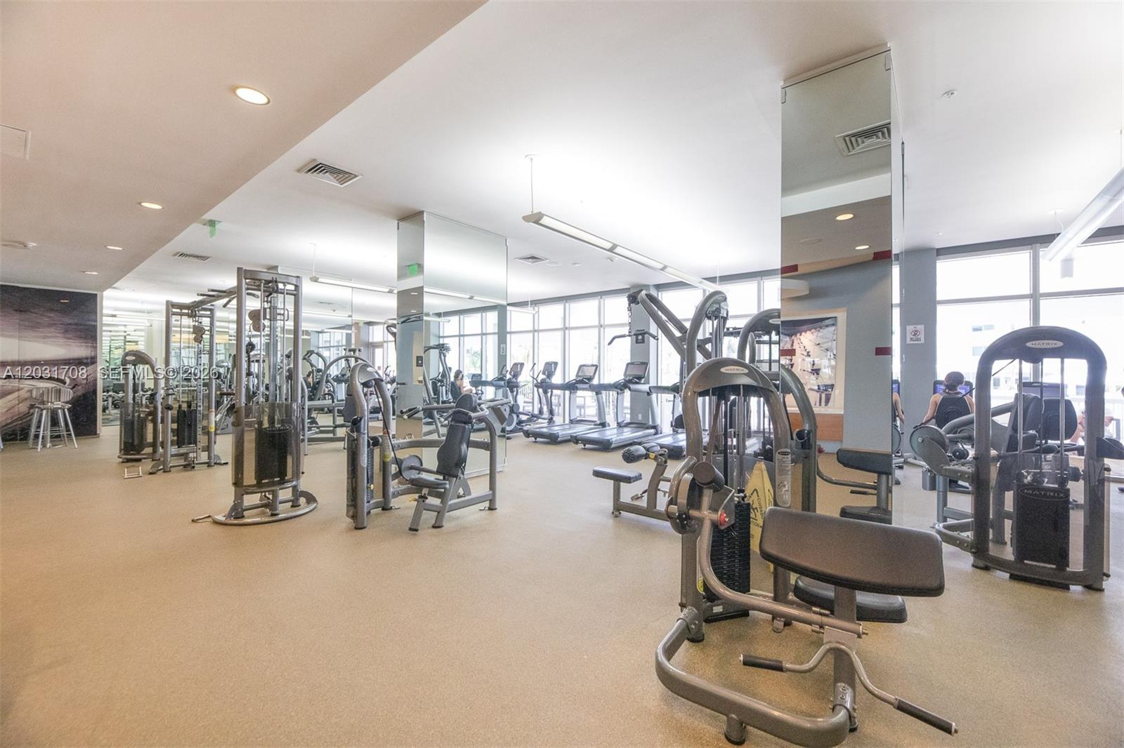 10275 Collins Ave #905, Bal Harbour FL 33154