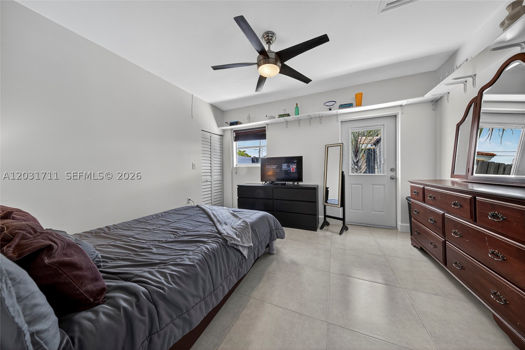 380 SE 1st Ter, Pompano Beach FL 33060