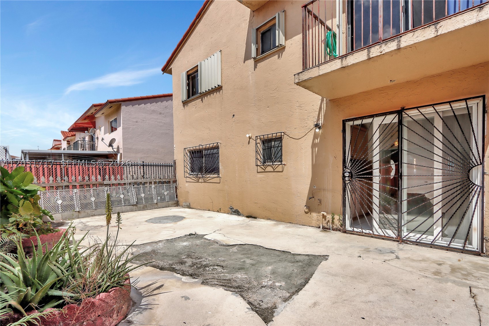 7732 W 29th Way #102, Hialeah FL 33018