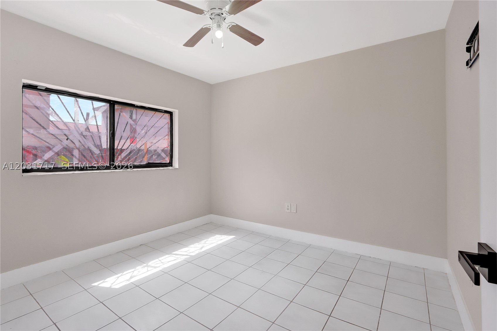 7732 W 29th Way #102, Hialeah FL 33018