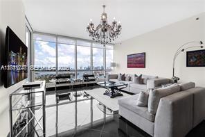 100 S Pointe Dr #3702, Miami Beach FL 33139