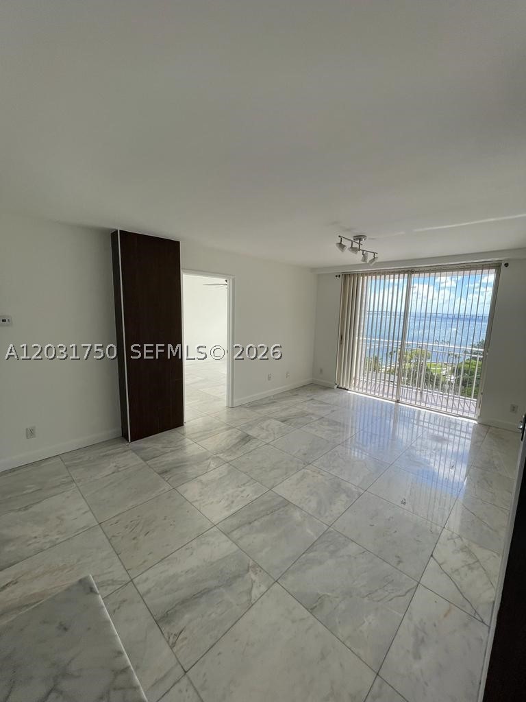 770 Claughton Island Dr #1504, Miami FL 33131