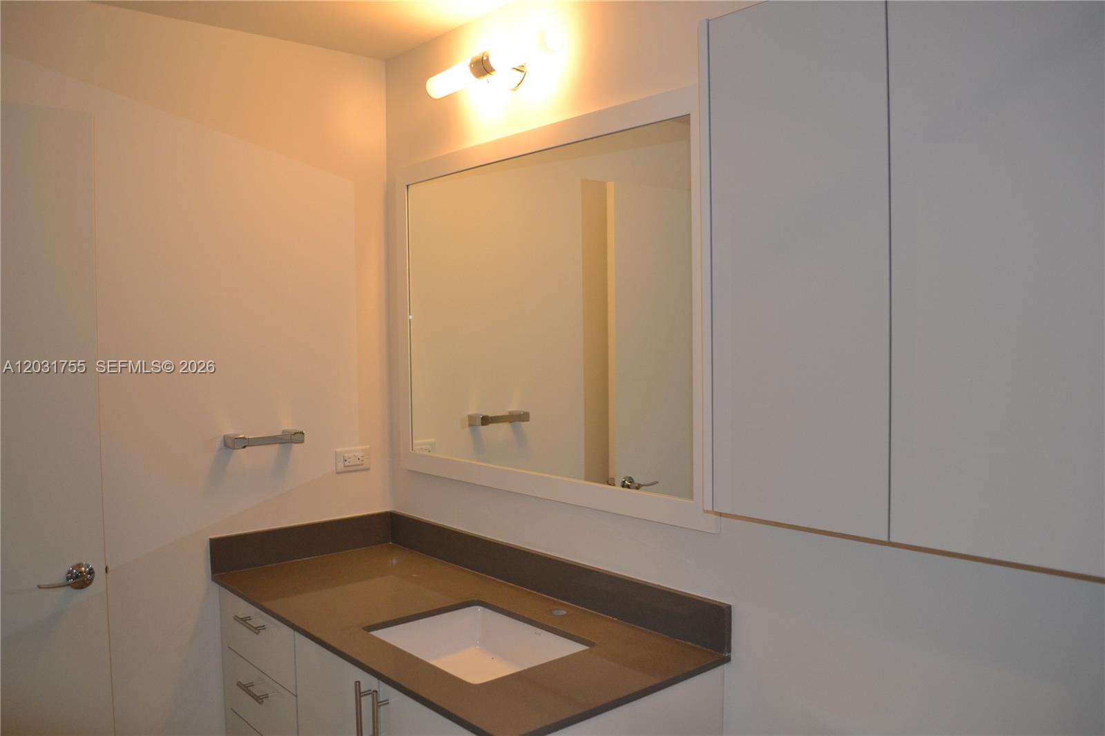 999 SW 1st Ave #2517, Miami FL 33130