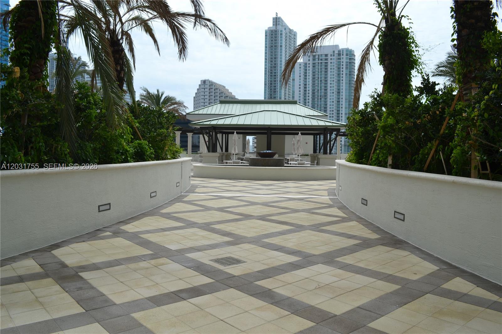 999 SW 1st Ave #2517, Miami FL 33130