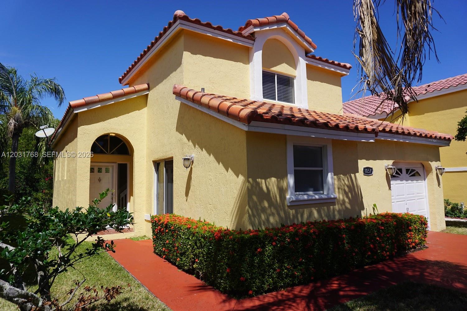 1057 SE 6th Ave, Dania Beach FL 33004