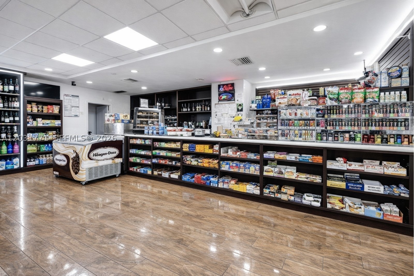 1000 West Ave #216, Miami Beach FL 33139