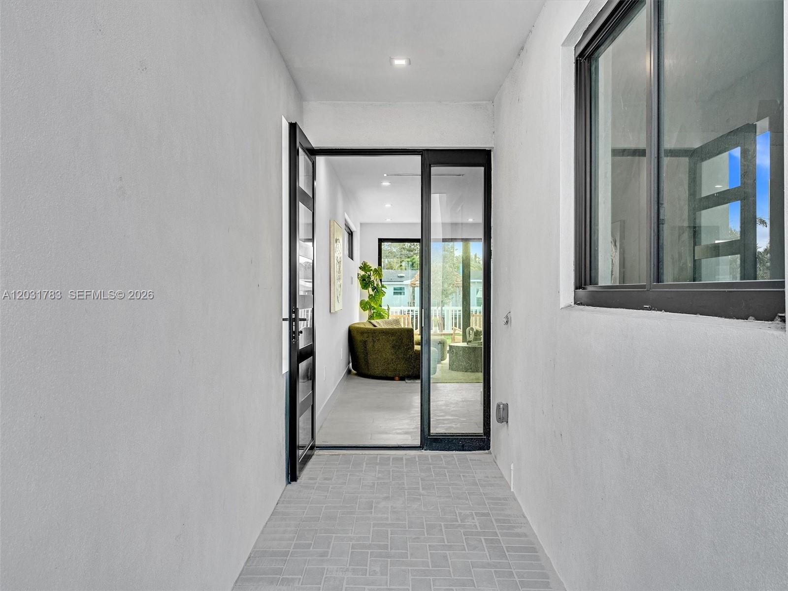 4636 SW 32nd Ave #C2, Dania Beach FL 33312