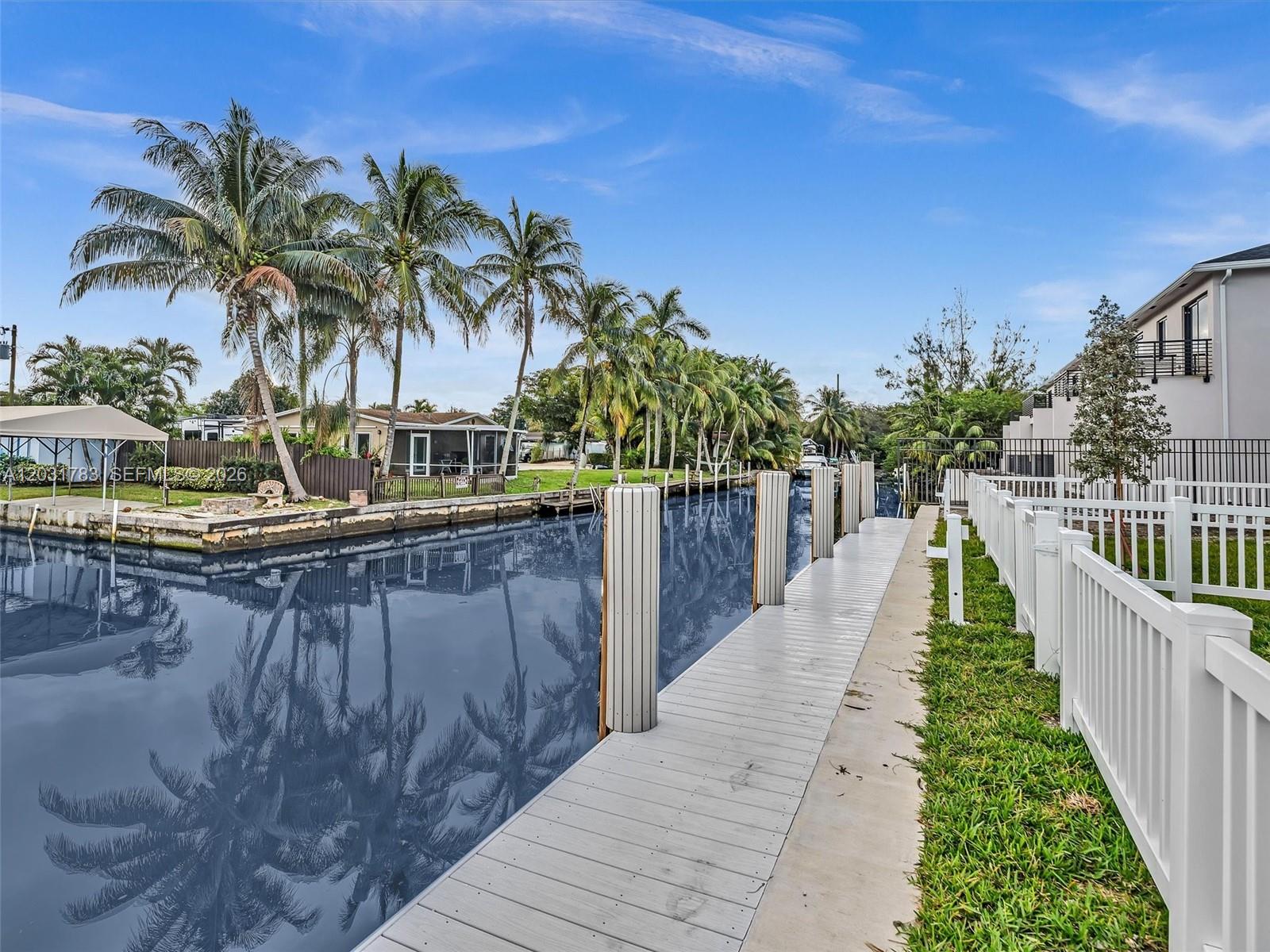 4636 SW 32nd Ave #C2, Dania Beach FL 33312