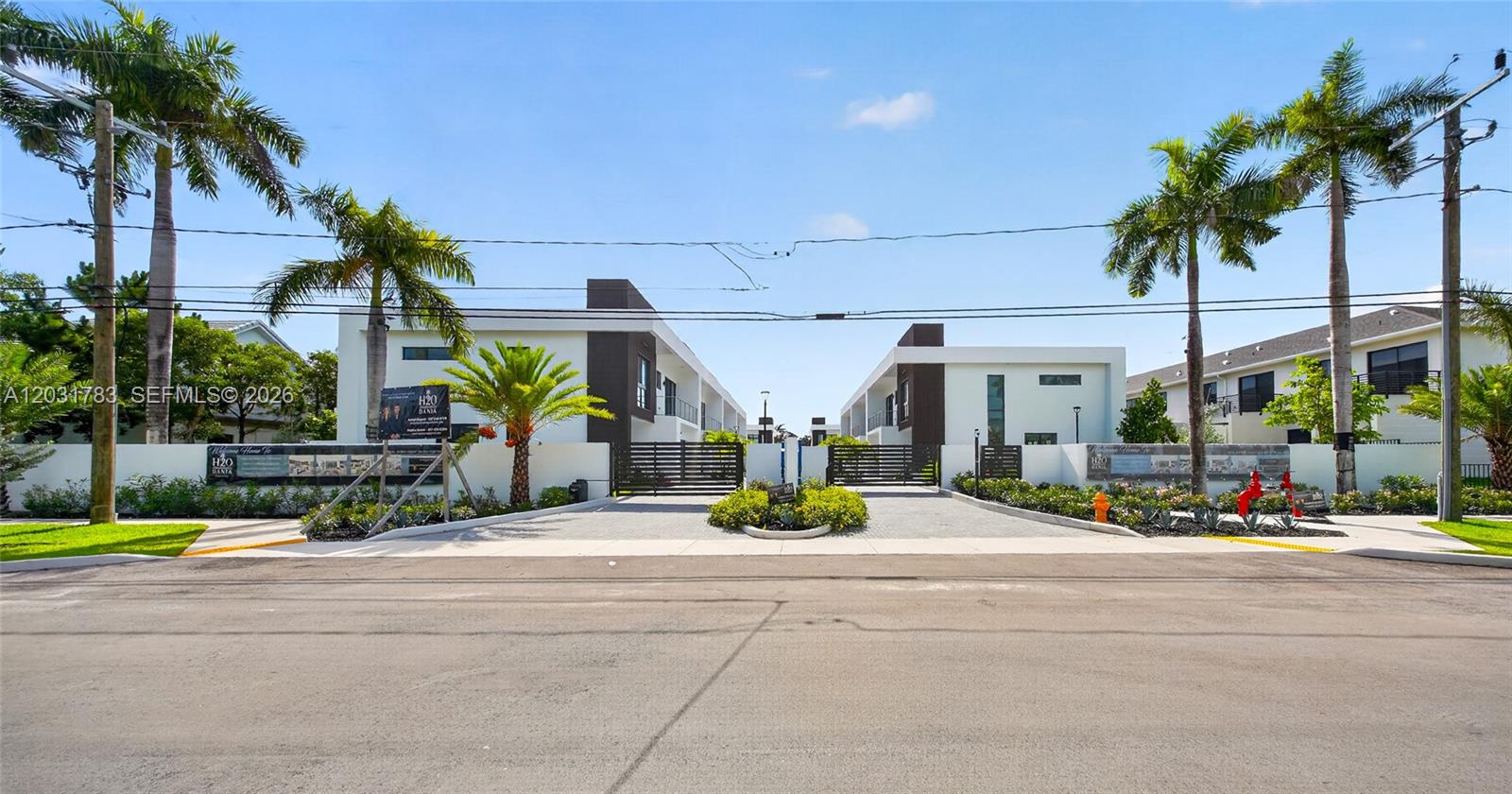4636 SW 32nd Ave #C2, Dania Beach FL 33312
