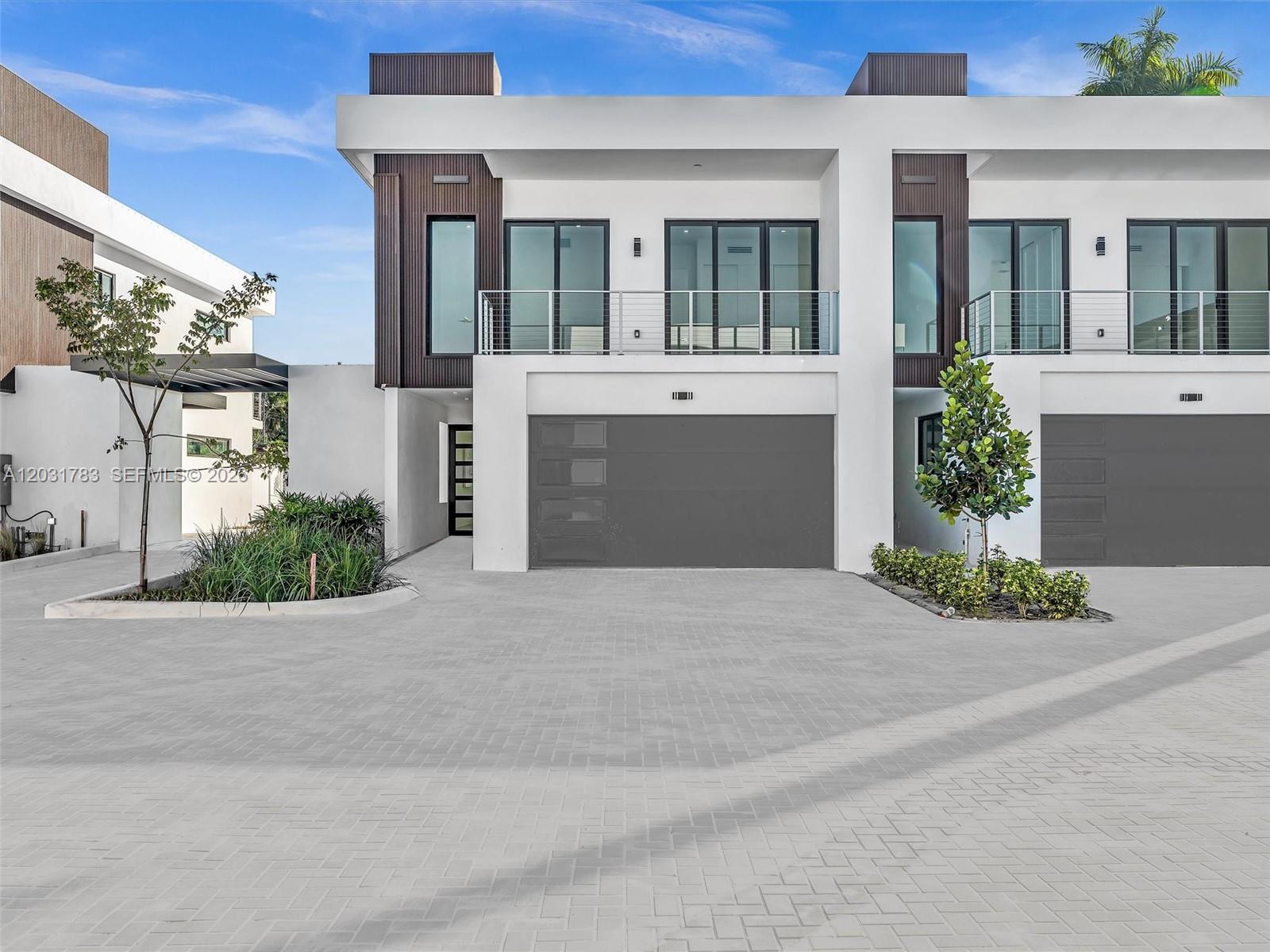 4636 SW 32nd Ave #C2, Dania Beach FL 33312