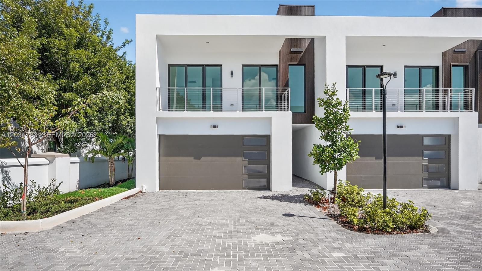 4636 SW 32nd Ave #C2, Dania Beach FL 33312