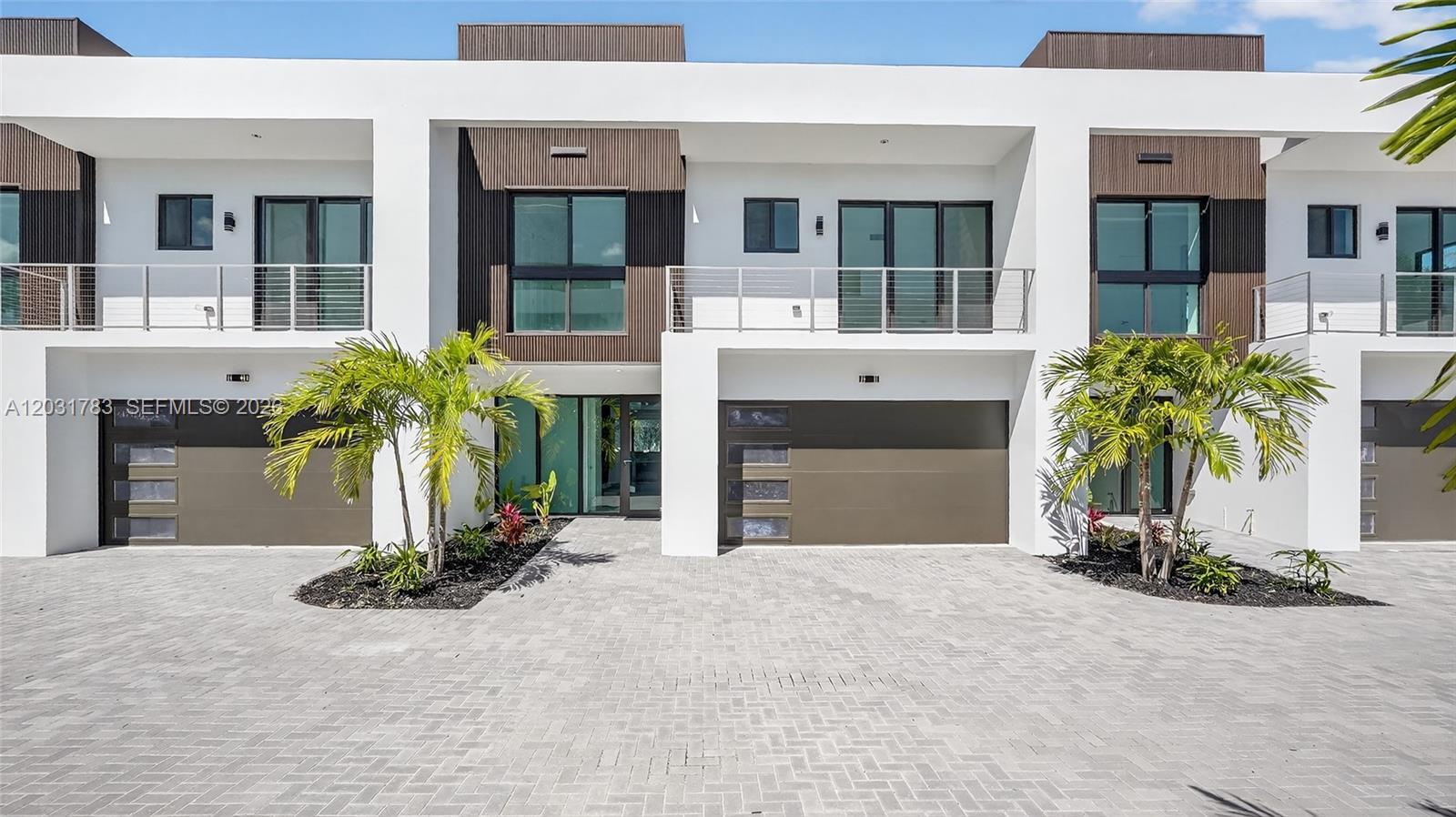 4636 SW 32nd Ave #C2, Dania Beach FL 33312