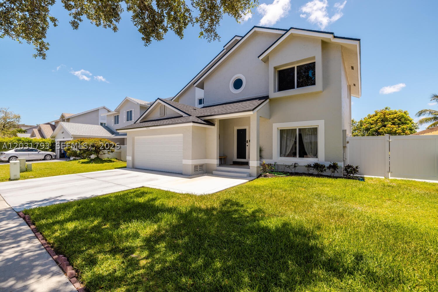 9650 SW 9th Ct, Pembroke Pines FL 33025