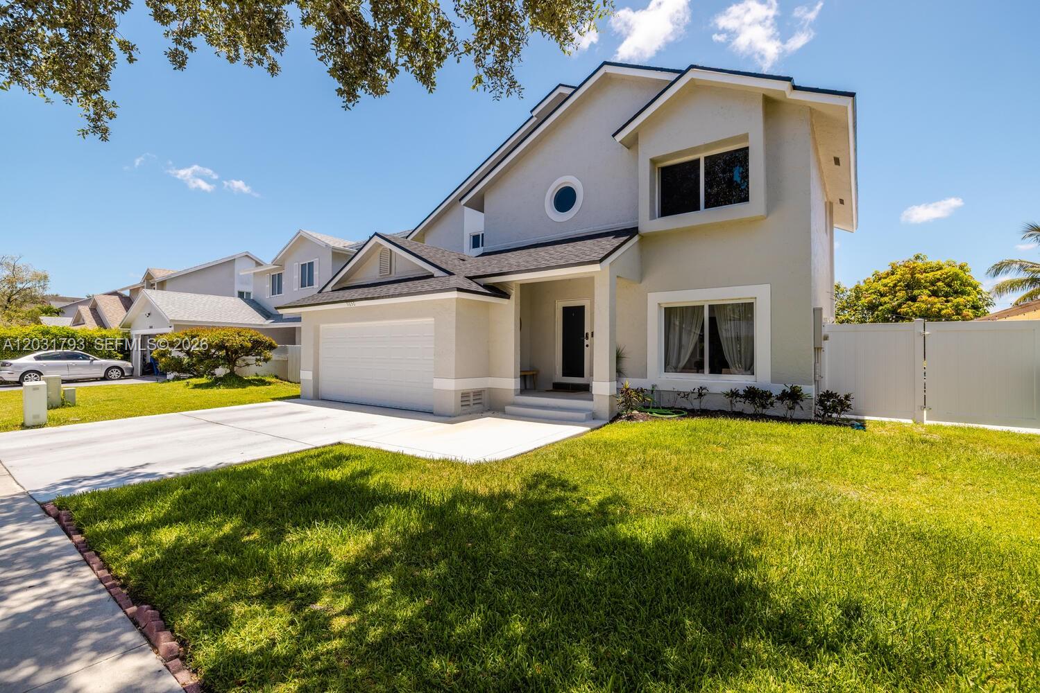 9650 SW 9th Ct, Pembroke Pines FL 33025