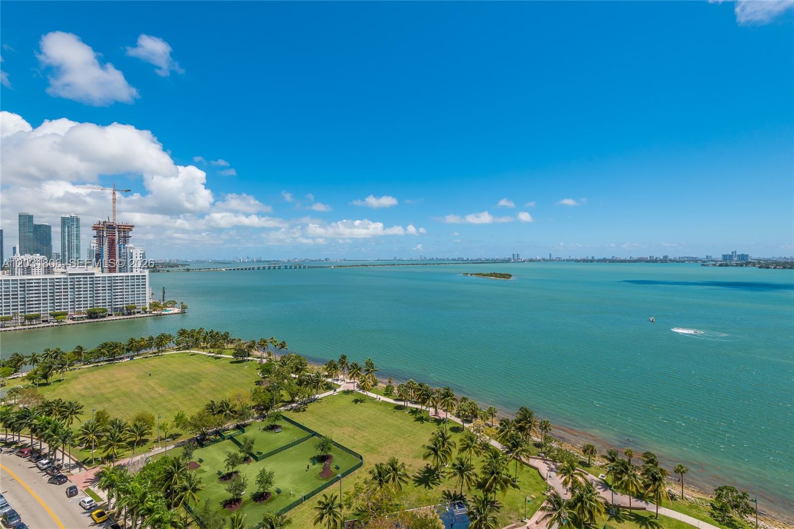 488 NE 18th St #1812, Miami FL 33132